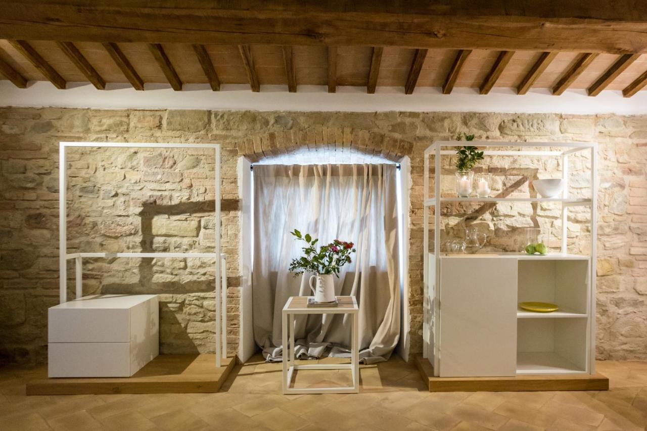 Castello Di Ramazzano - Tenute Aliani Perugia Exterior photo