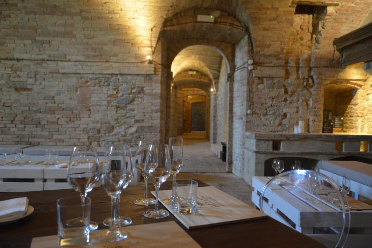 Castello Di Ramazzano - Tenute Aliani Perugia Exterior photo